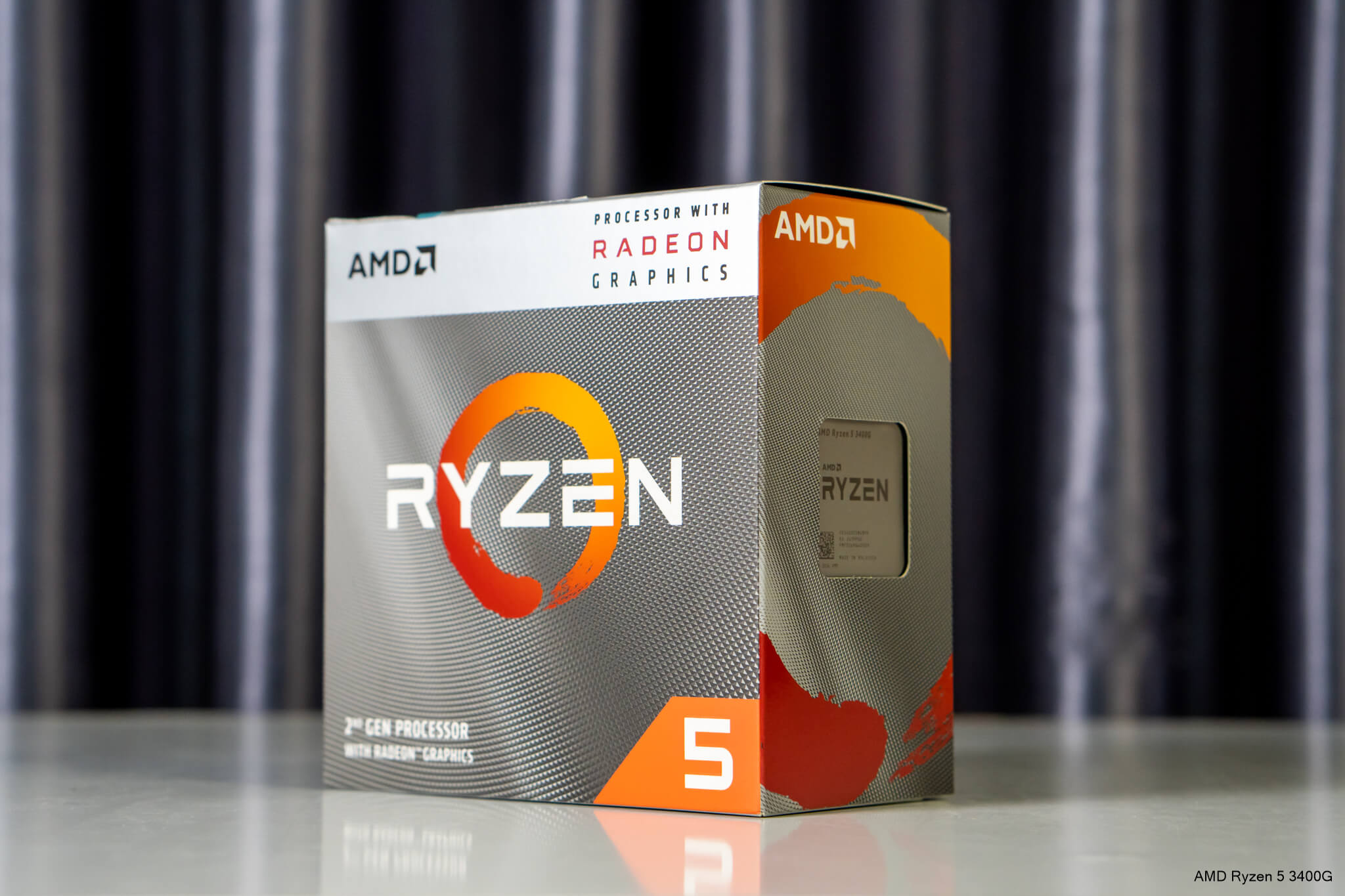 CPU AMD Ryzen 5 3400G (4.2 GHz, 6MB, 4N/8L, 65W) Box 13 DSC00572